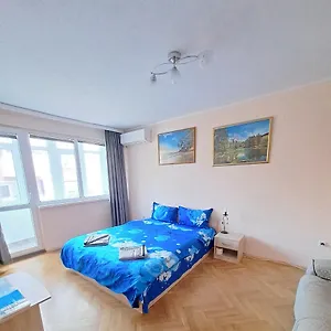 Апартаменты Варна, Варна